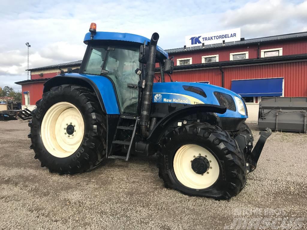 New Holland T 7550 Dismantled for spare parts Tratores Agrícolas usados