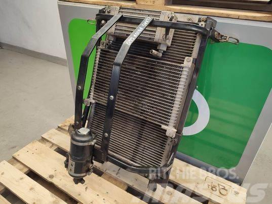 CLAAS Arion 660 (S73240) AC cooler Radiadores máquinas agrícolas