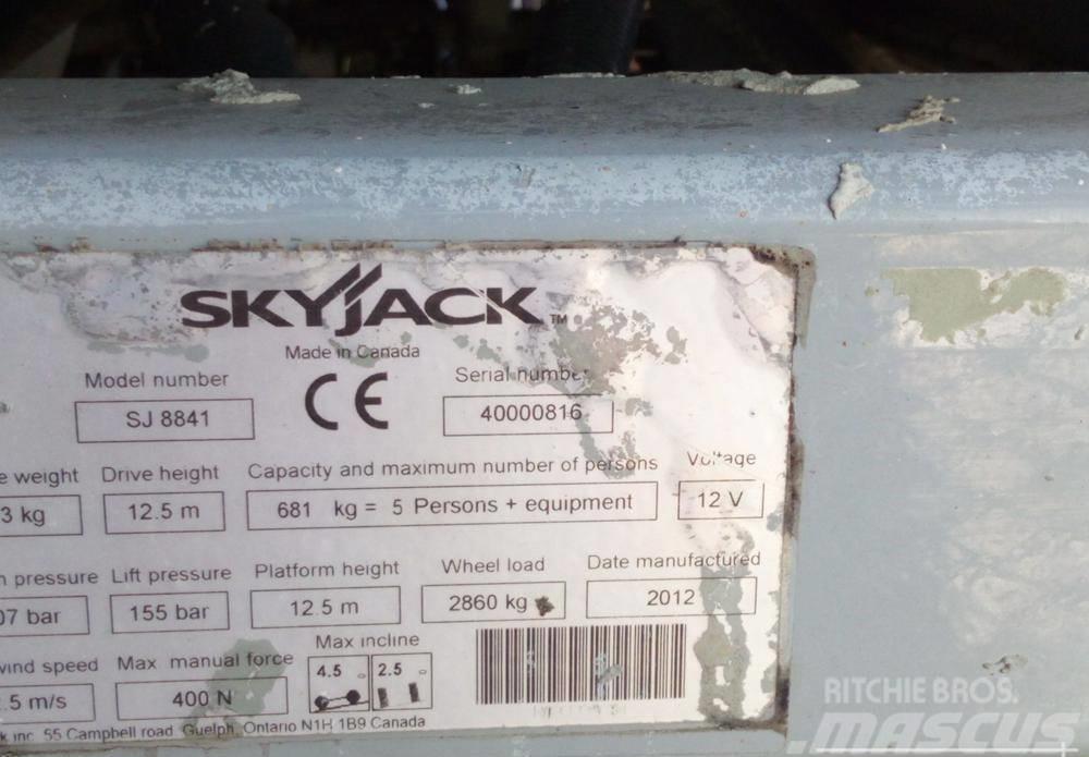 SkyJack SJ 8841 RT 4x4 ollós emelő 14.3M! Elevadores de tesoura