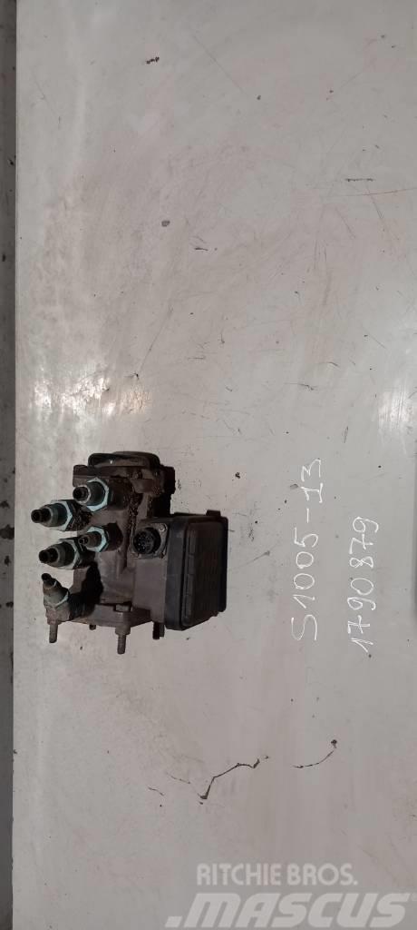 Scania R440 EBS valve 1790879 Caixas de velocidades
