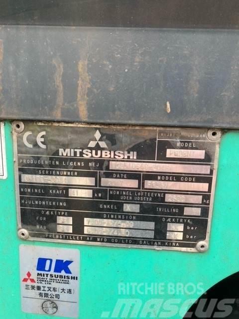 Mitsubishi FG25N Empilhadores a gás