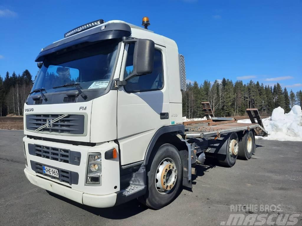 Volvo FM 13 400 Camiões de transporte de máquinas florestais