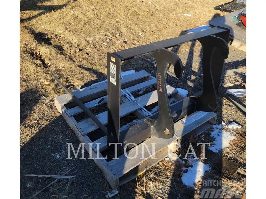 CAT DUAL.TINE.BALE.CARRIAGE.IT.INTERFACE. Forquilhas