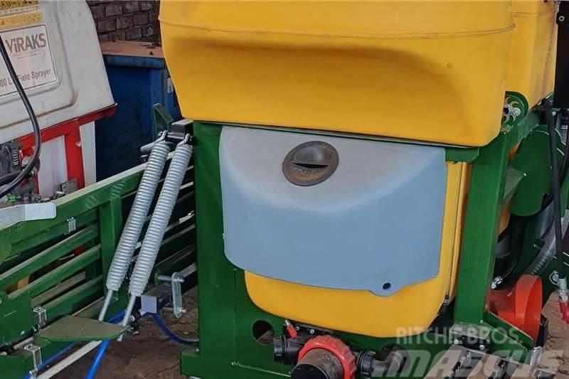  VIRAKS 1000 litre with Hydraulic 16m boom Unidades/ Máquinas de processamento e armazenamento de colheitas - Outros