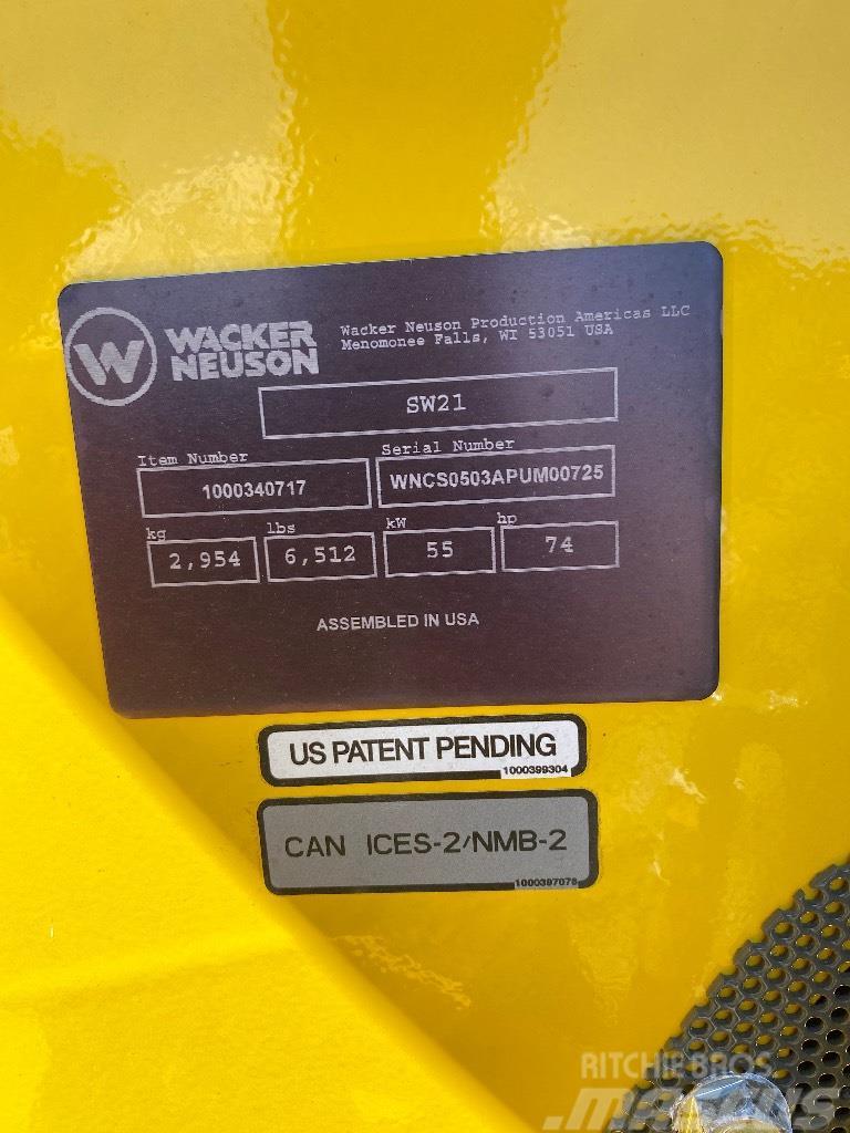 Wacker Neuson SW21 Carregadoras de direcção deslizante