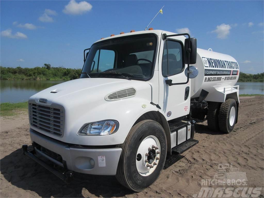 Freightliner BUSINESS CLASS M2 106 Auto-tanques