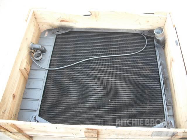 CAT radiator 140 G Motoniveladoras