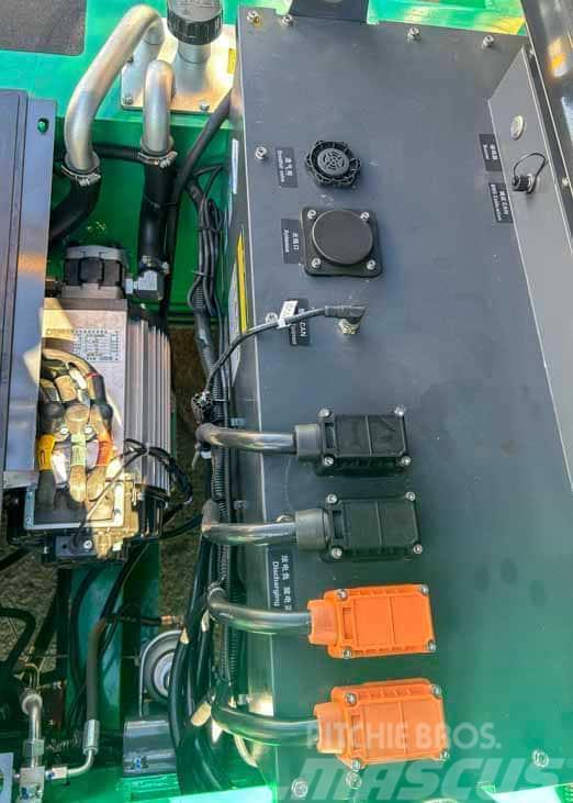 UN-Forklift FB70-YNLZ8 Empilhadores eléctricos