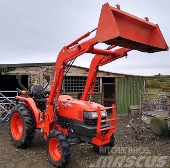 Kubota L3200D TRACTOR Outros