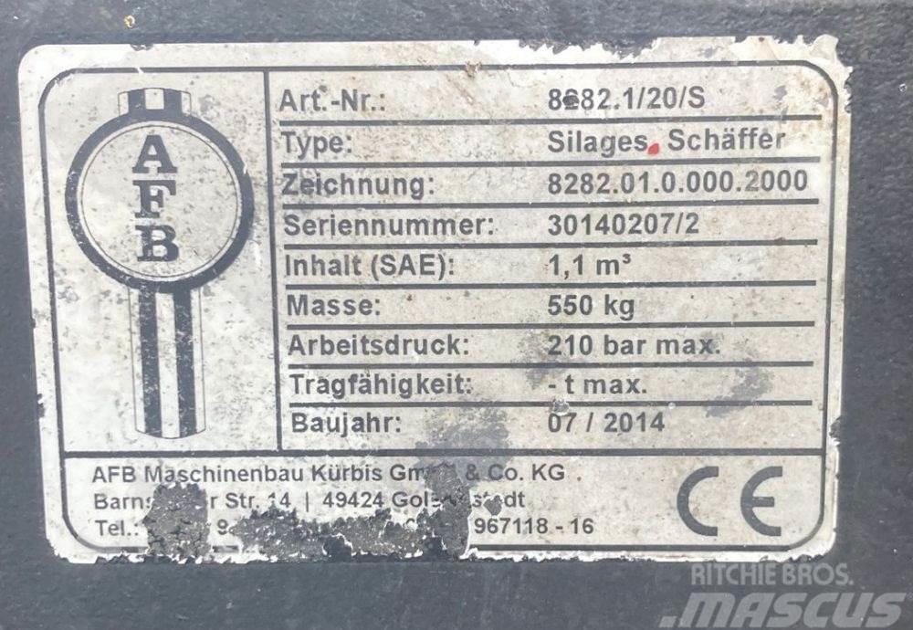 Schäffer Greifschaufel 2m Outros acessórios de tractores