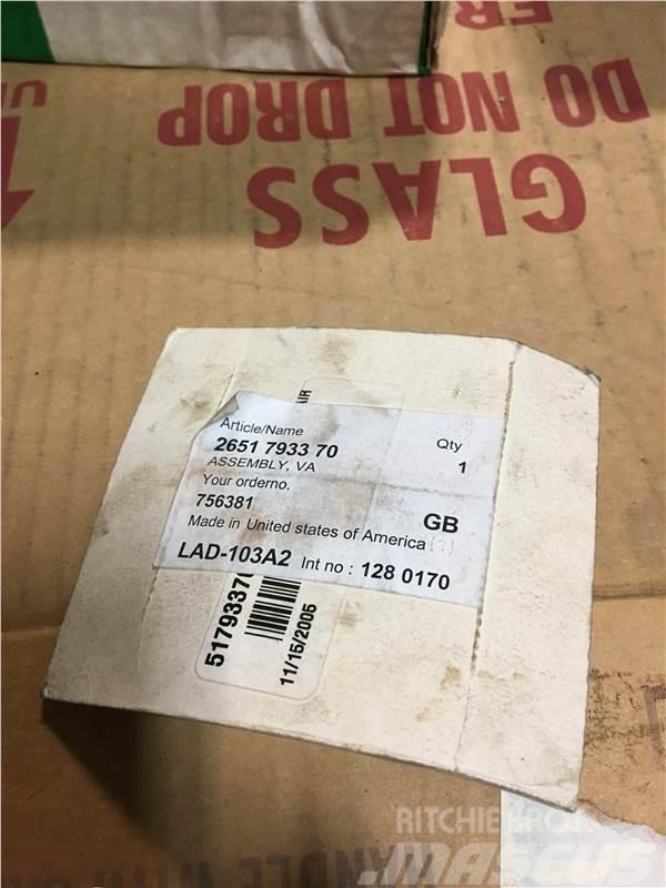Ingersoll Rand ASSEMBLY DIAPHRAGM VALVE - 51793370 Outros componentes