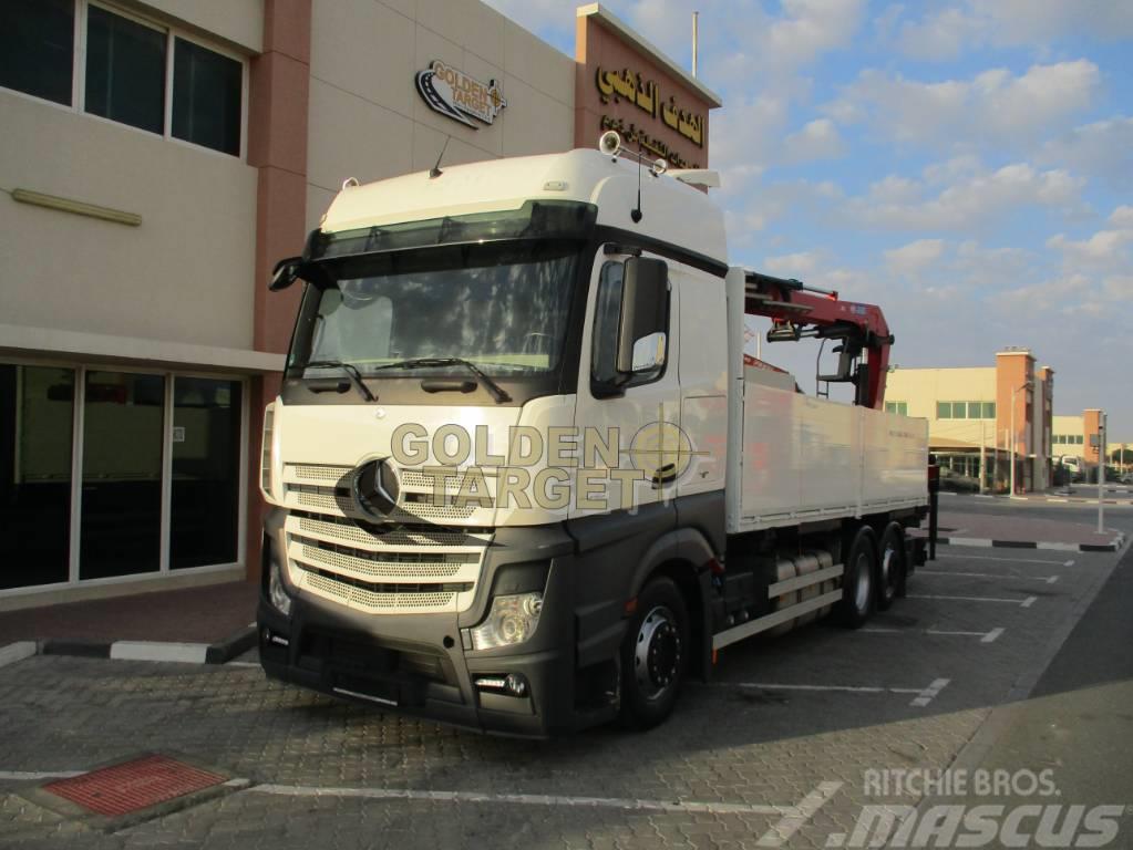 Mercedes-Benz Actros 2545 6x2 Truck w/ HMF2120K3 Block Crane Camiões grua