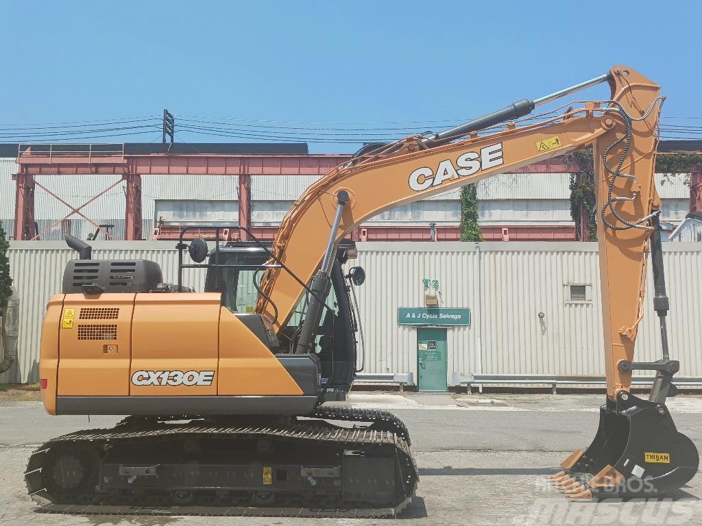 CASE CX130E Escavadoras de rastos