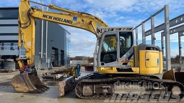 New Holland E235B SRNLC Escavadoras de rastos