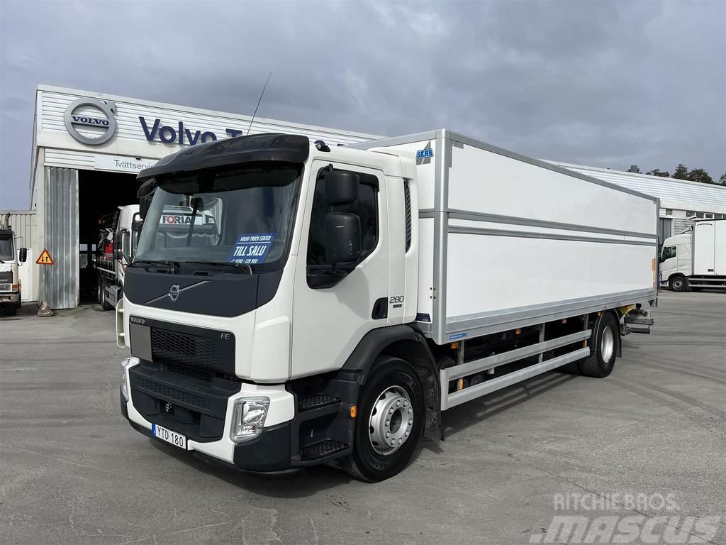 Volvo FE Höj & Sänk Camiões de caixa fechada