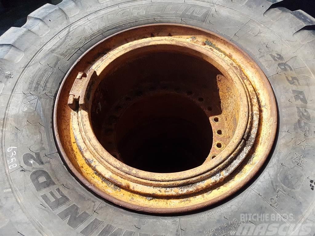 CASE 921C-Michelin 26.5R25-Tire/Reifen/Band Pneus, Rodas e Jantes