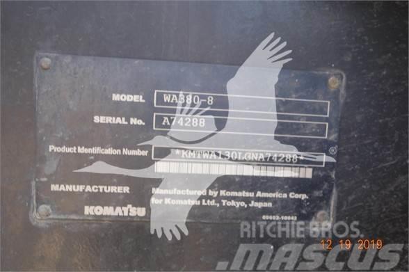 Komatsu WA380-8 Pás carregadoras de rodas