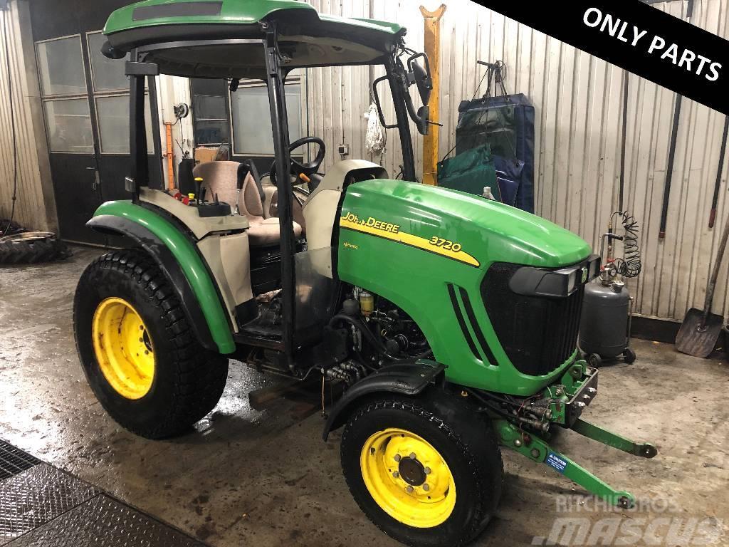 John Deere 3720 Dismantled: only spare parts Tractores compactos