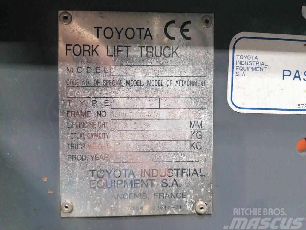 Toyota 42-6FGF15 Empilhadores a gás