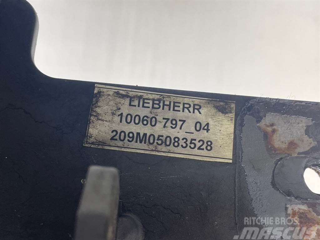 Liebherr A934C-10060797-Frame backside right Chassis e suspensões