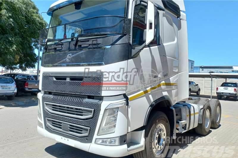 Volvo FH440 with Lifting Axle Outros Camiões