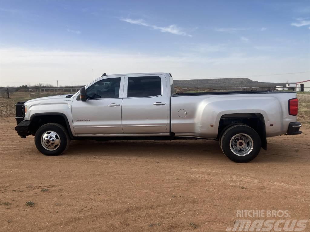 GMC 3500 HD-SLE-4X4-HIGHWAY MILES-ONE OWNER Outros Camiões