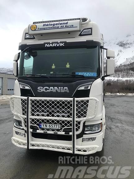 Scania R 770 tridem Camiões caixa desmontável com elevador de cabo