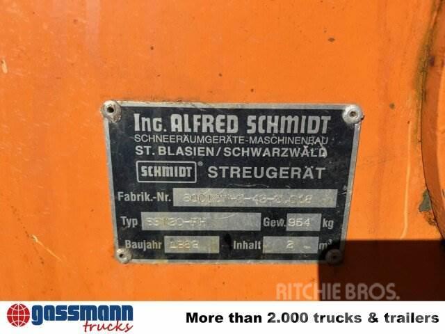 Schmidt SST20-FH Salzstreuer ca. 2m³, Unimog Outros acessórios de tractores