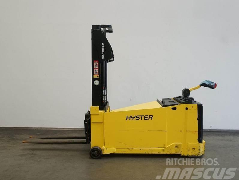 Hyster S1,5C Self propelled stackers