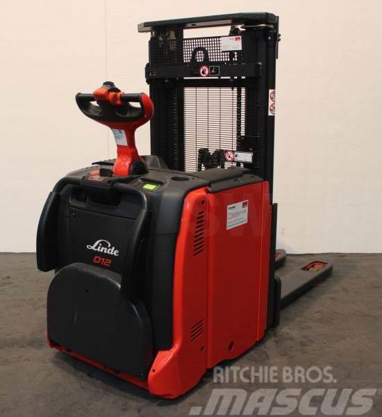Linde D 12 AP 133 Self propelled stackers