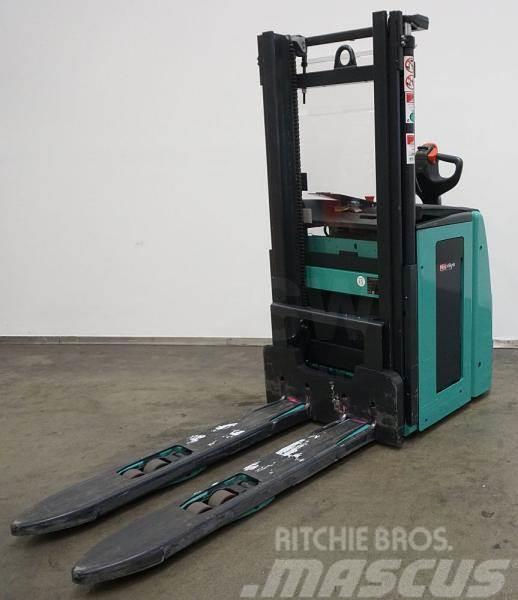 Linde L 14 i 1173 Self propelled stackers