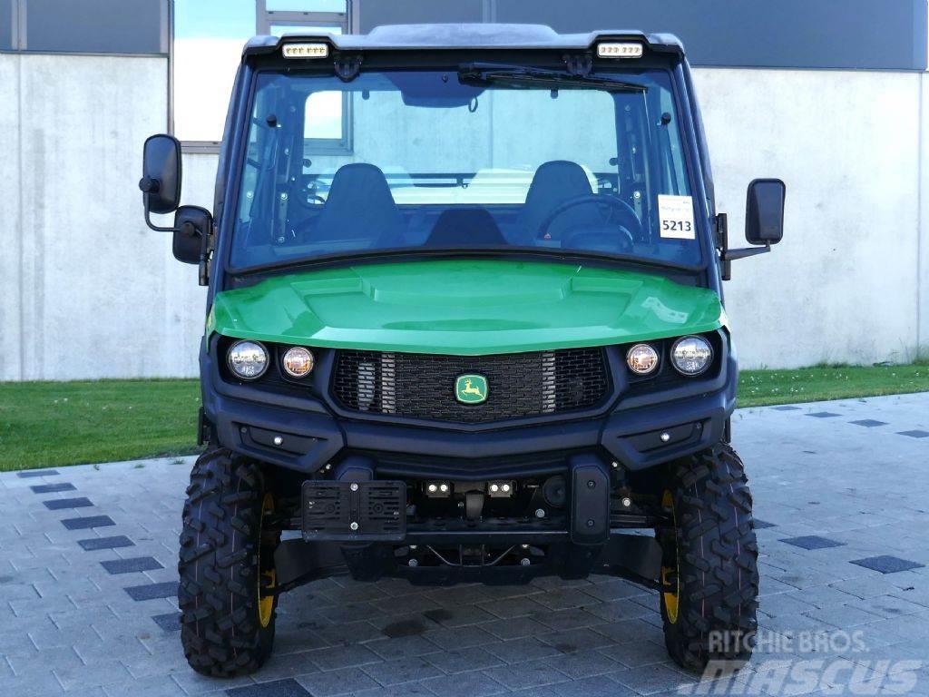 John Deere Gator™ XUV865M Tractores de reboque