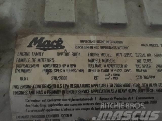 Mack MP7 Motores