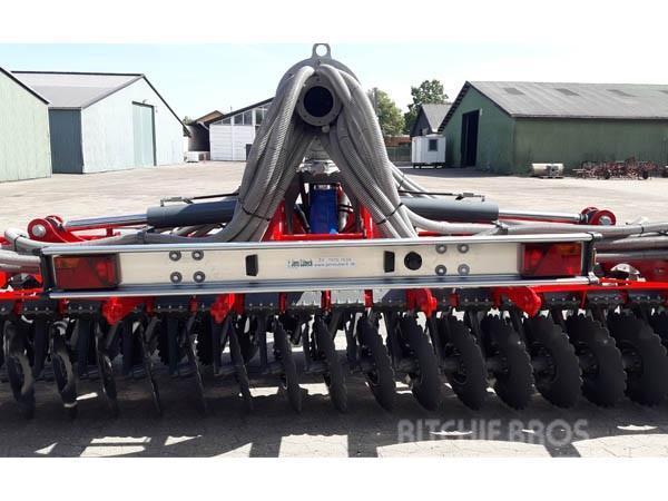 Unia Ares XLA 600 Camiões-cisterna de lamas