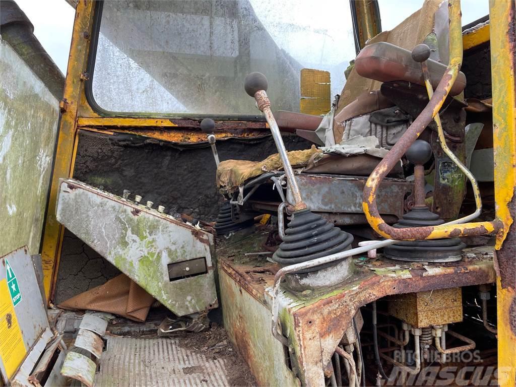 Åkerman H12B gravemaskine til ophug Escavadoras de rastos