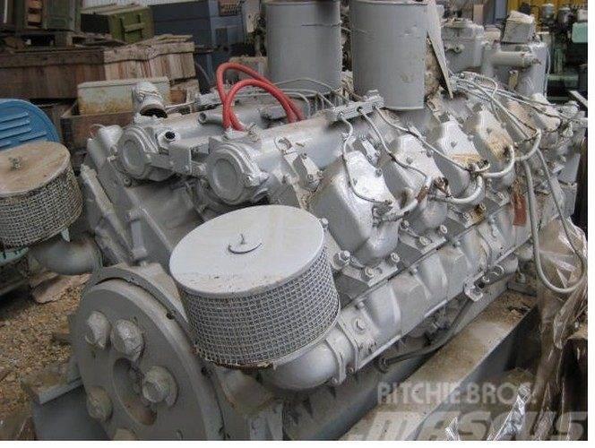 Baudouin V12 type DNP12M marinemotor Motores