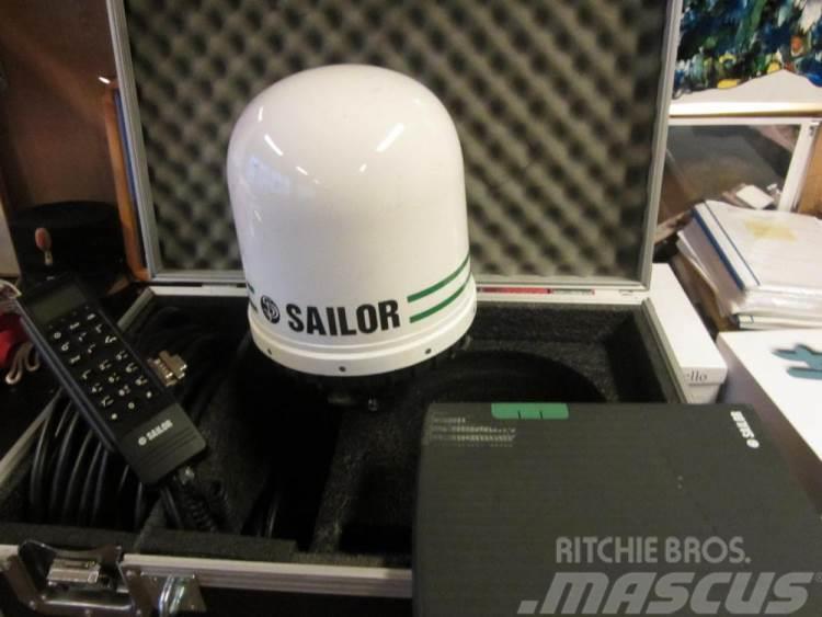  Satellit telefon SAILOR - SP radio Denmark Batelões / barcaças e pontões
