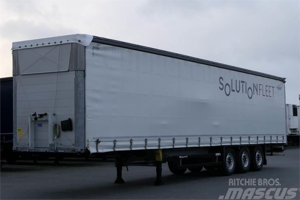 Schmitz Cargobull CURTAINSIDER / STANDARD / XL CODE . 2018 YEAR / Semi Reboques Cortinas Laterais