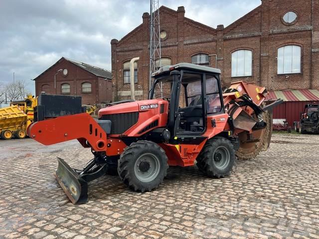 Ditch Witch RT125 Abre-valas