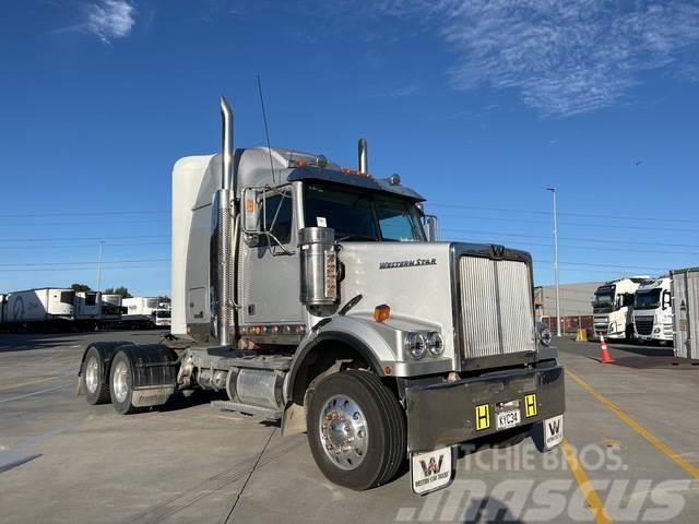 Western Star 4864FXC Tractores (camiões)