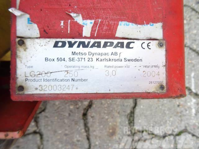 Dynapac 250 KG Placas compactadoras