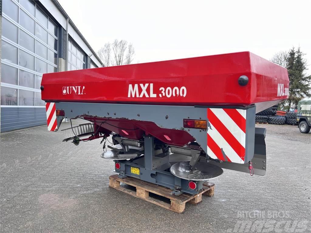 Unia MXL3000 Pulverizadores de fertilizante