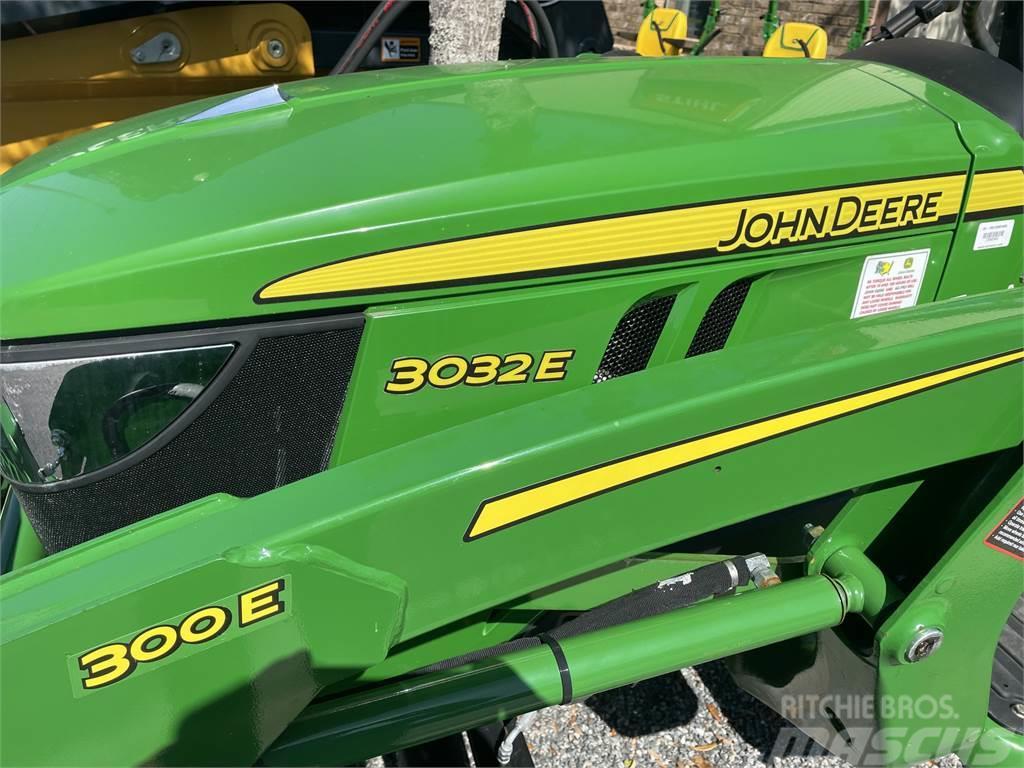John Deere 3032E Tractores compactos