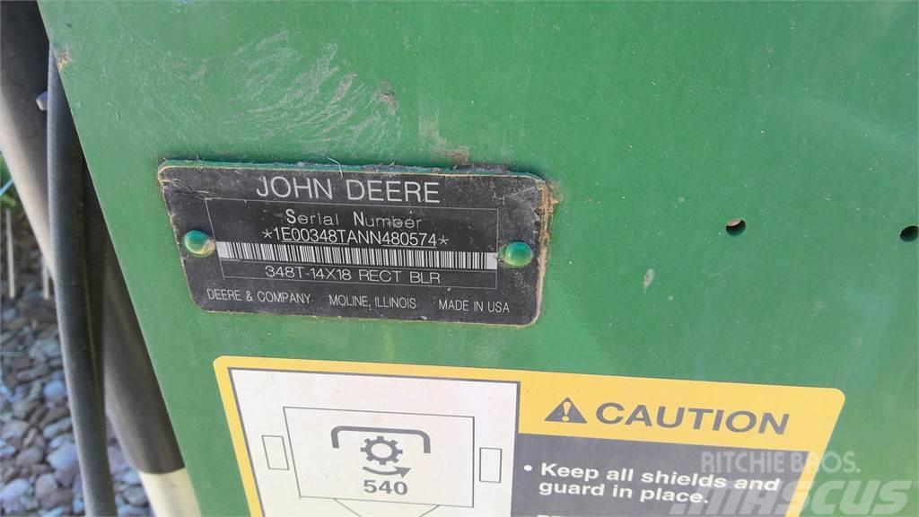 John Deere 348 Enfardadeira de fardos quadrados