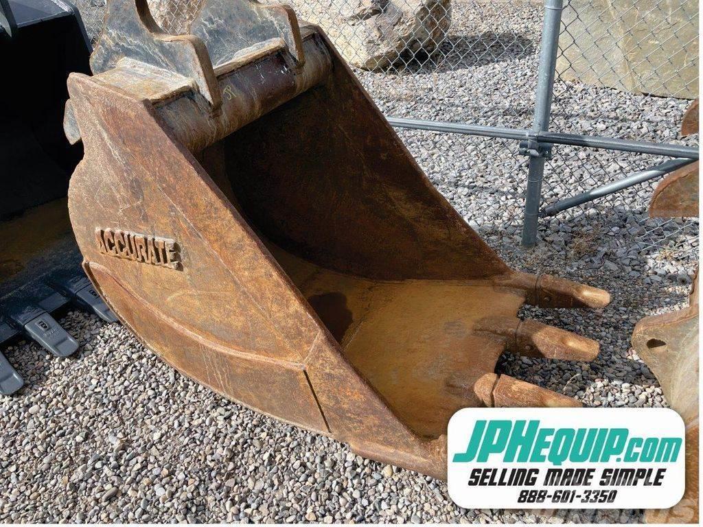 ACCURATE FABRICATING 160 SERIES 36 INCH DIG BUCKET Outros