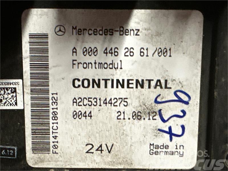 Mercedes-Benz MERCEDES ECU MODULE A0004462661 Electrónica