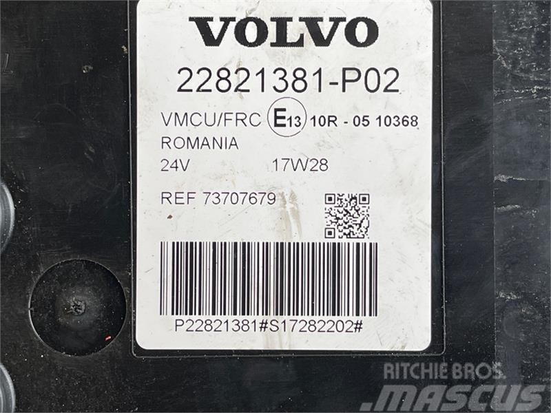 Volvo VOLVO ELECTRONIC VMCU FRC 22821381 Electrónica