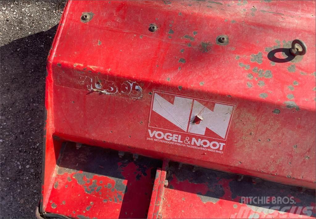 Vogel & Noot 305 Gadanheiras e cortadores de folhas para pastos
