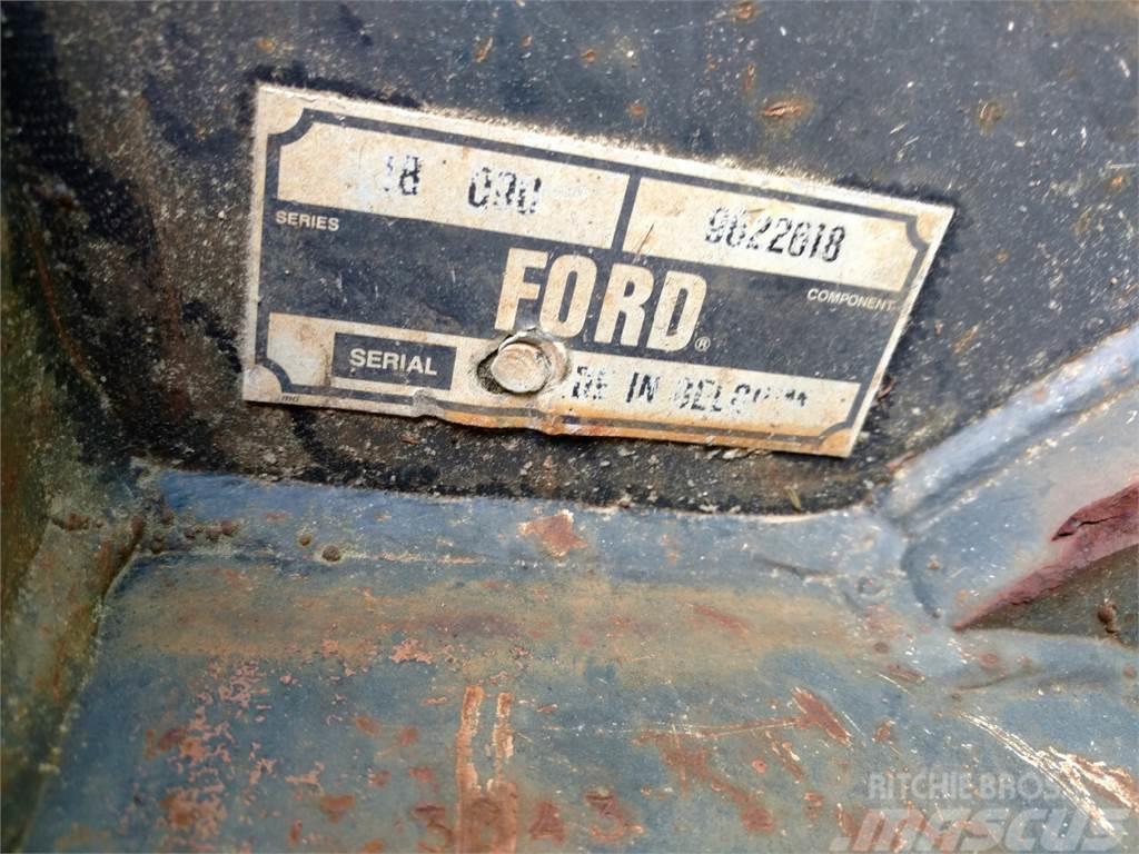 Ford 3' BACKHOE BUCKET Baldes