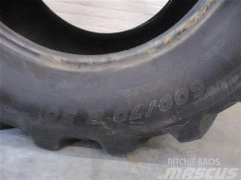 Michelin 600/70 R30 MACH X BIB brugte dæk Pneus, Rodas e Jantes